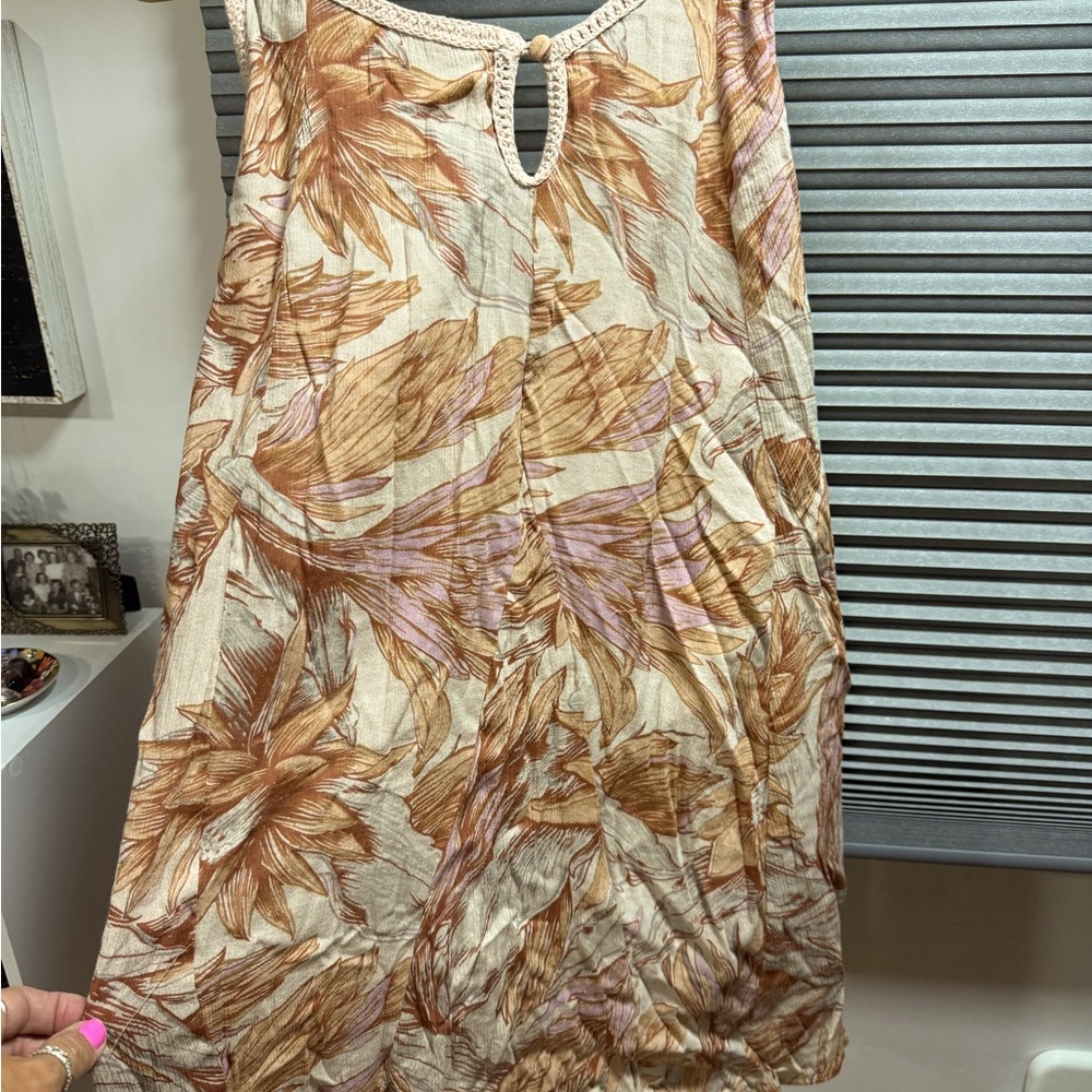 O’Neil Open back halter floral